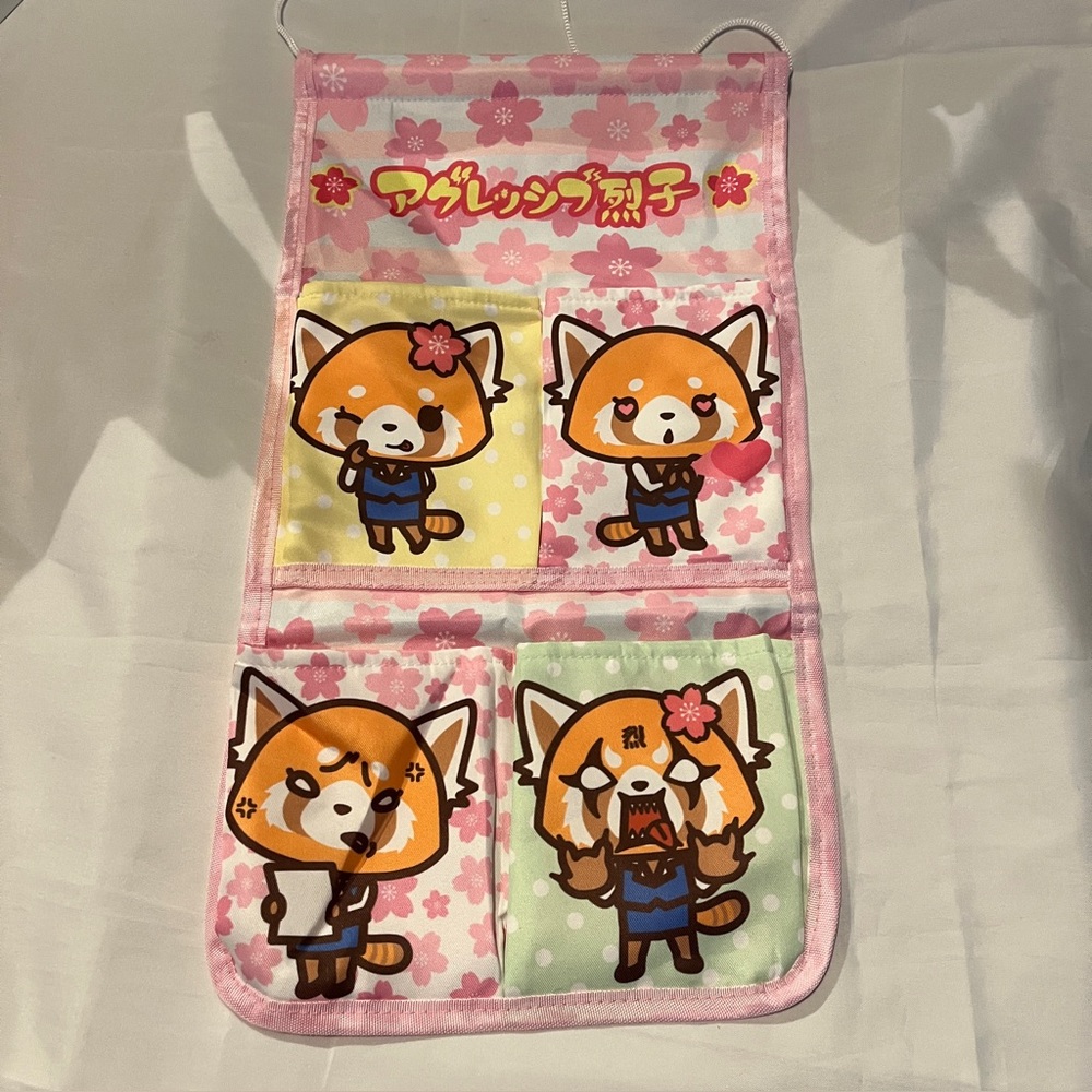 Sanrio Retsuko Aggrettsuko 4 Pocket Organizer Japan 2022 Pocket Wall Hanger